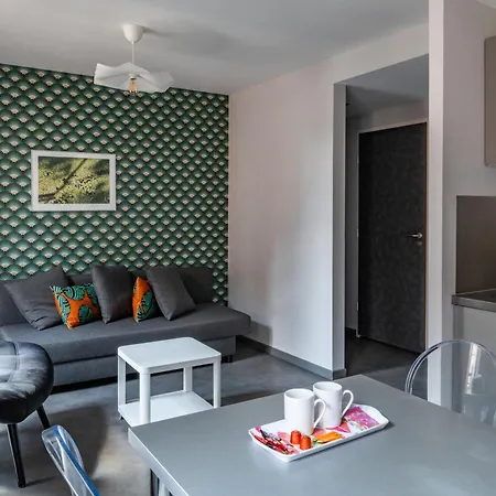 Smartappart Grusse מלון דירות 3*