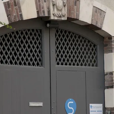 Smartappart Grusse 3* קאין