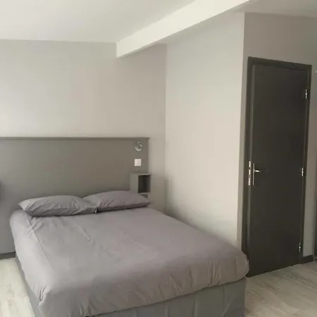 Smartappart Grusse 3* קאין