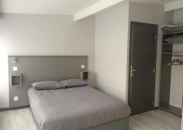 Smartappart Grusse 3* Caen