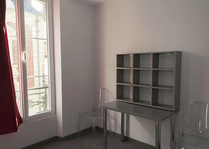 Smartappart Grusse 3* Καν